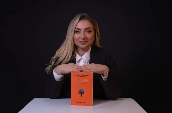 Menaxho ankthin, frikën dhe mendimet negative